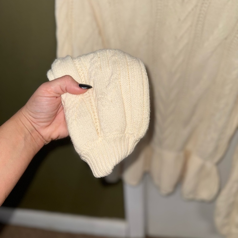 Draper James Cream Knit Sweater - Picture 2 of 7